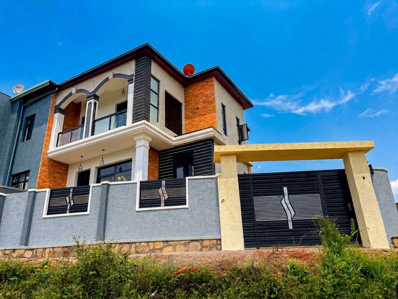 HOUSE FOR SALE IN ZINDIRO, KIMIRONKO