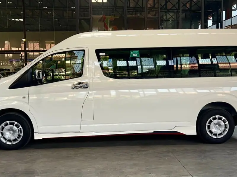 Toyota Hiace Van High roof 