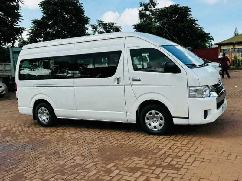 Toyota Hiace Van High roof 