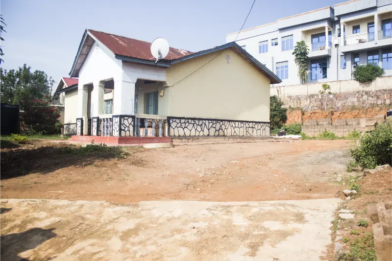 Plot for sale with in house